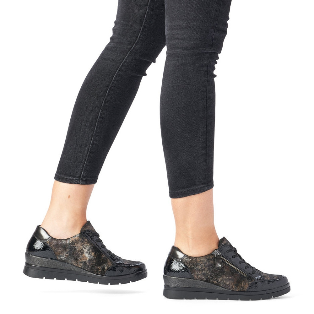 detail Dámské tenisky REMONTE RIE-10100311-W0 černá