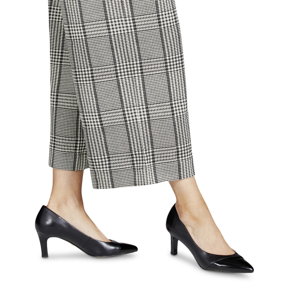 detail Dámské lodičky TAMARIS 22438-26-001 černá S1