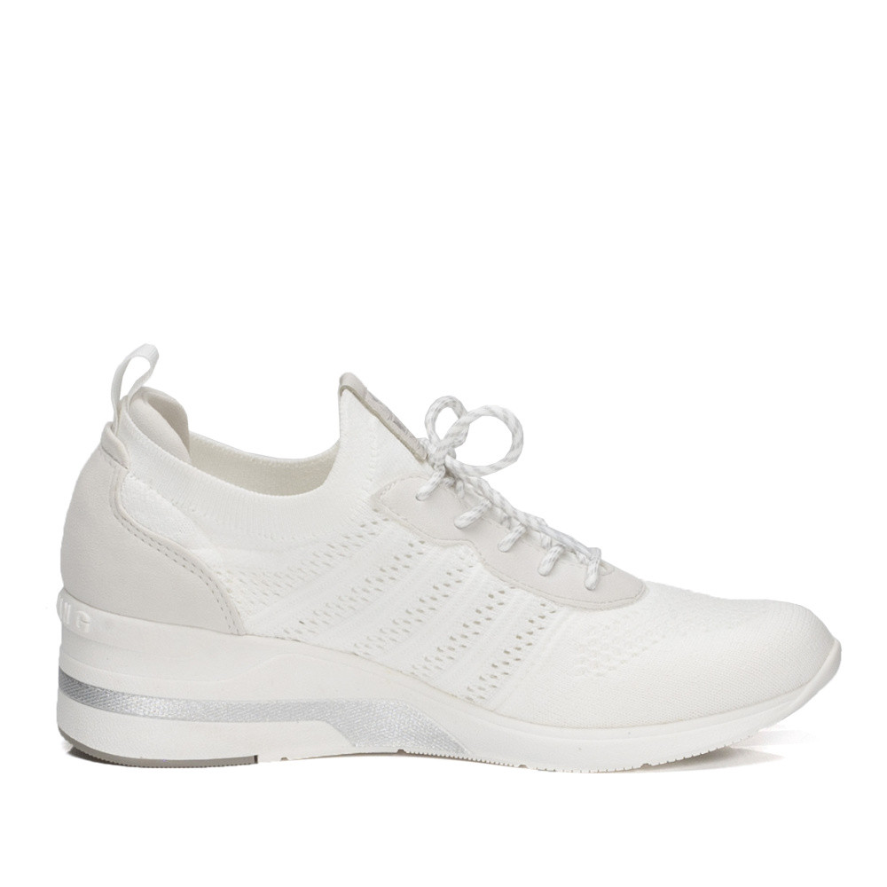 detail Dámské tenisky MUSTANG MUS-10101121-S1 bílá