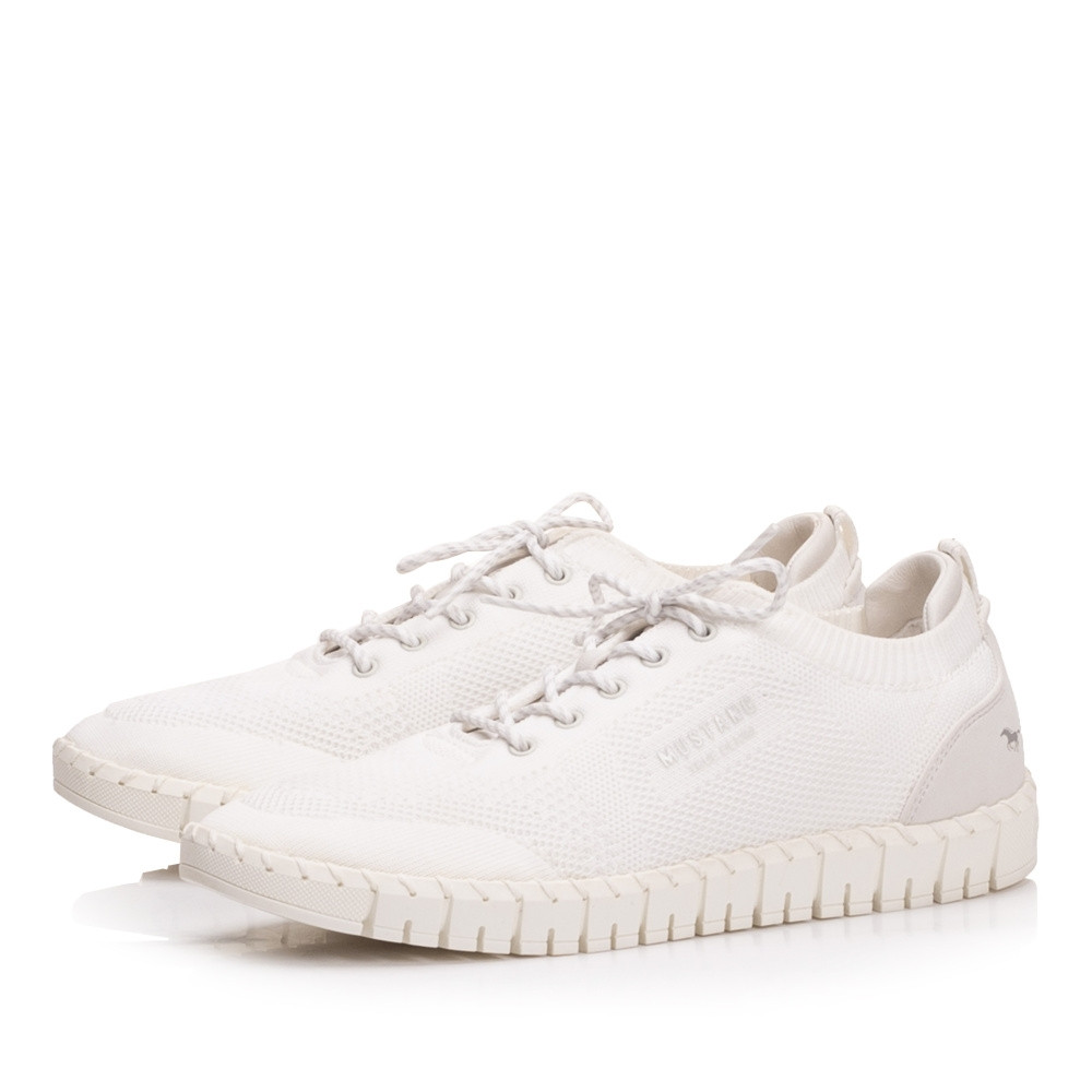 detail Dámské nadměrné tenisky MUSTANG 1379301-1 WEISS F/S1