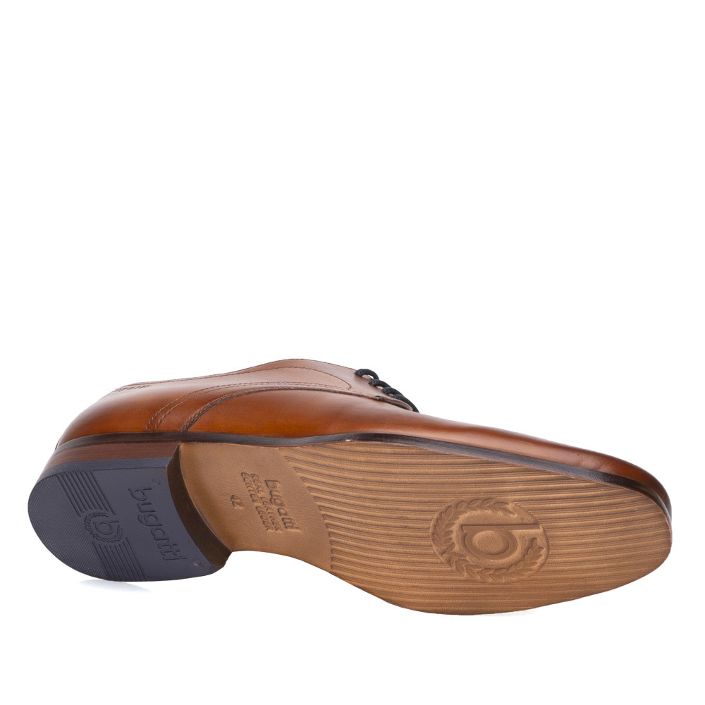 detail Pánské polobotky BUGATTI 13101-6300 hnědá S1