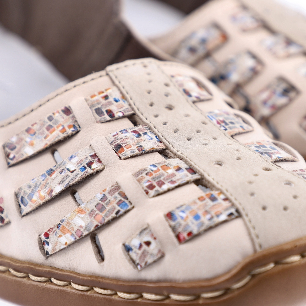 detail Dámské polobotky RIEKER 41369-60 béžová S4
