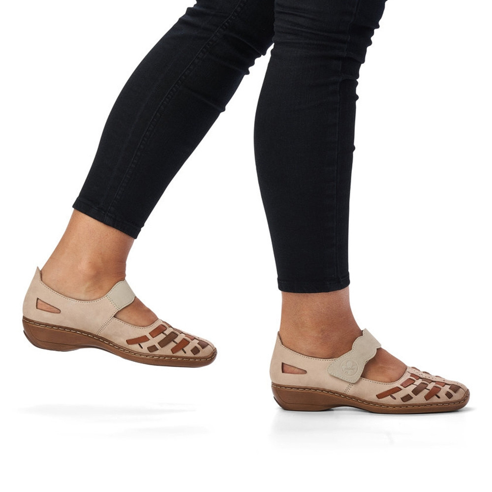 detail Dámské polobotky RIEKER 41369-61 béžová S2