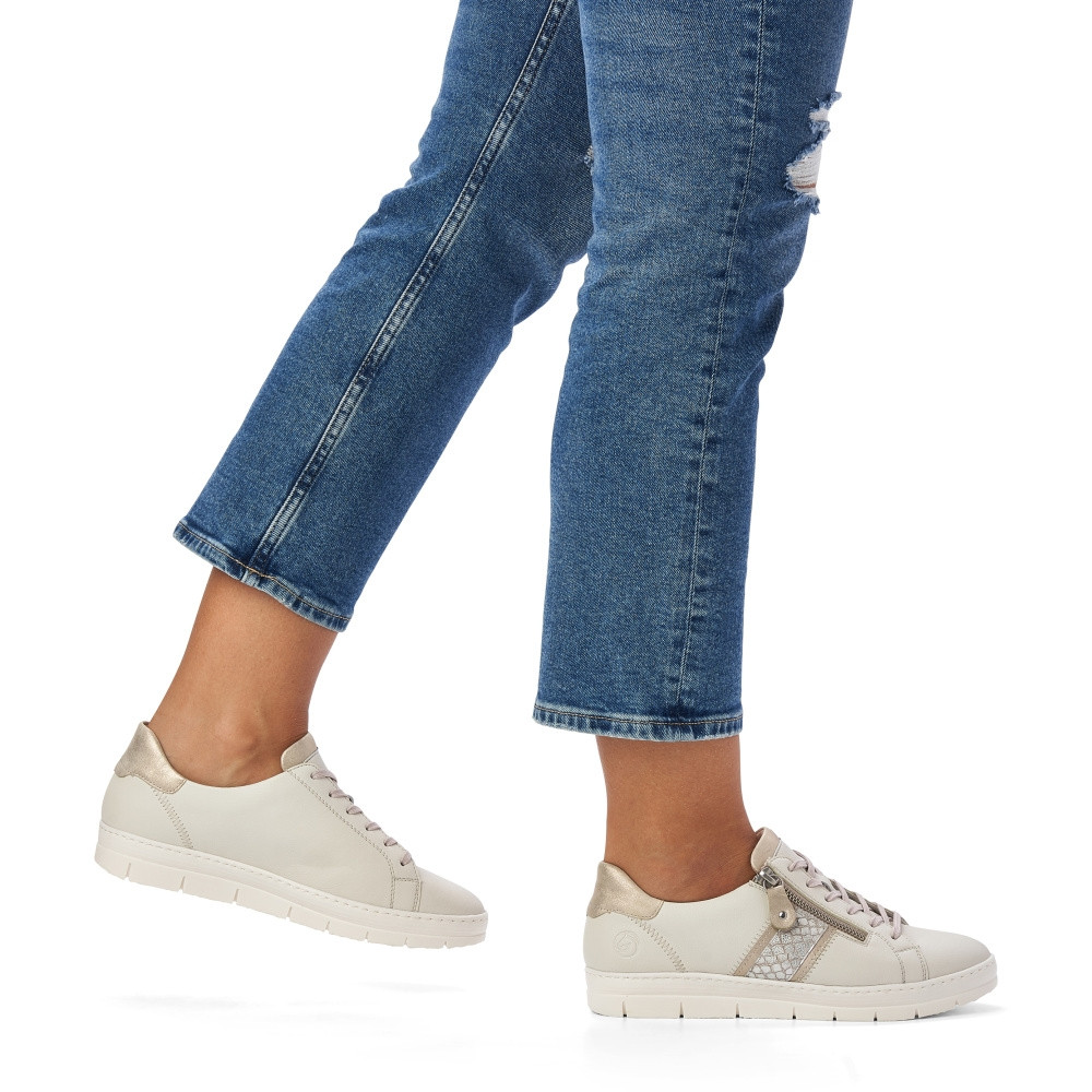 detail Dámské tenisky REMONTE RIE-10102052-S2 bílá