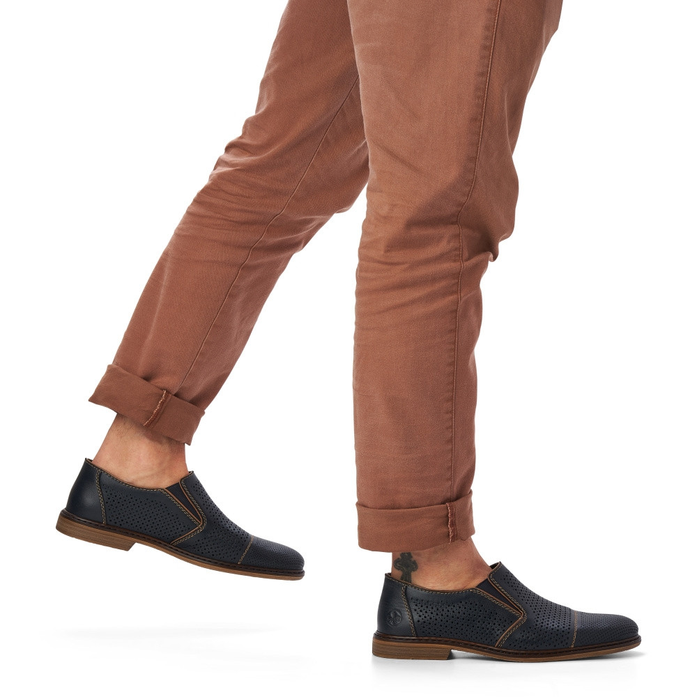 detail Pánské mokasíny RIEKER 13486-14 modrá S4