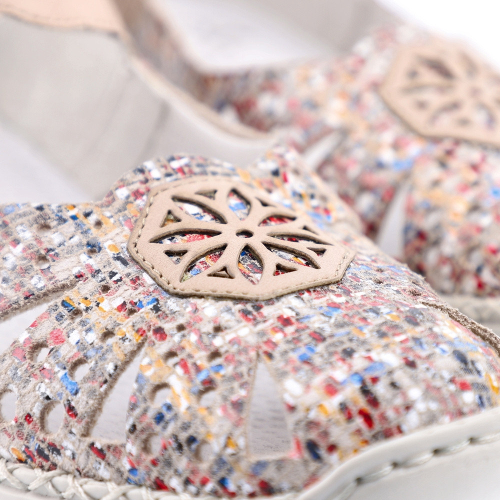 detail Dámské polobotky RIEKER RIE-10102267-S2 béžová