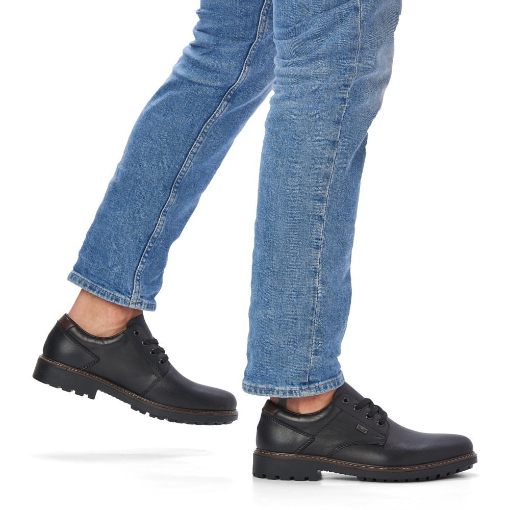 detail Pánské polobotky RIEKER F4611-00 černá W5