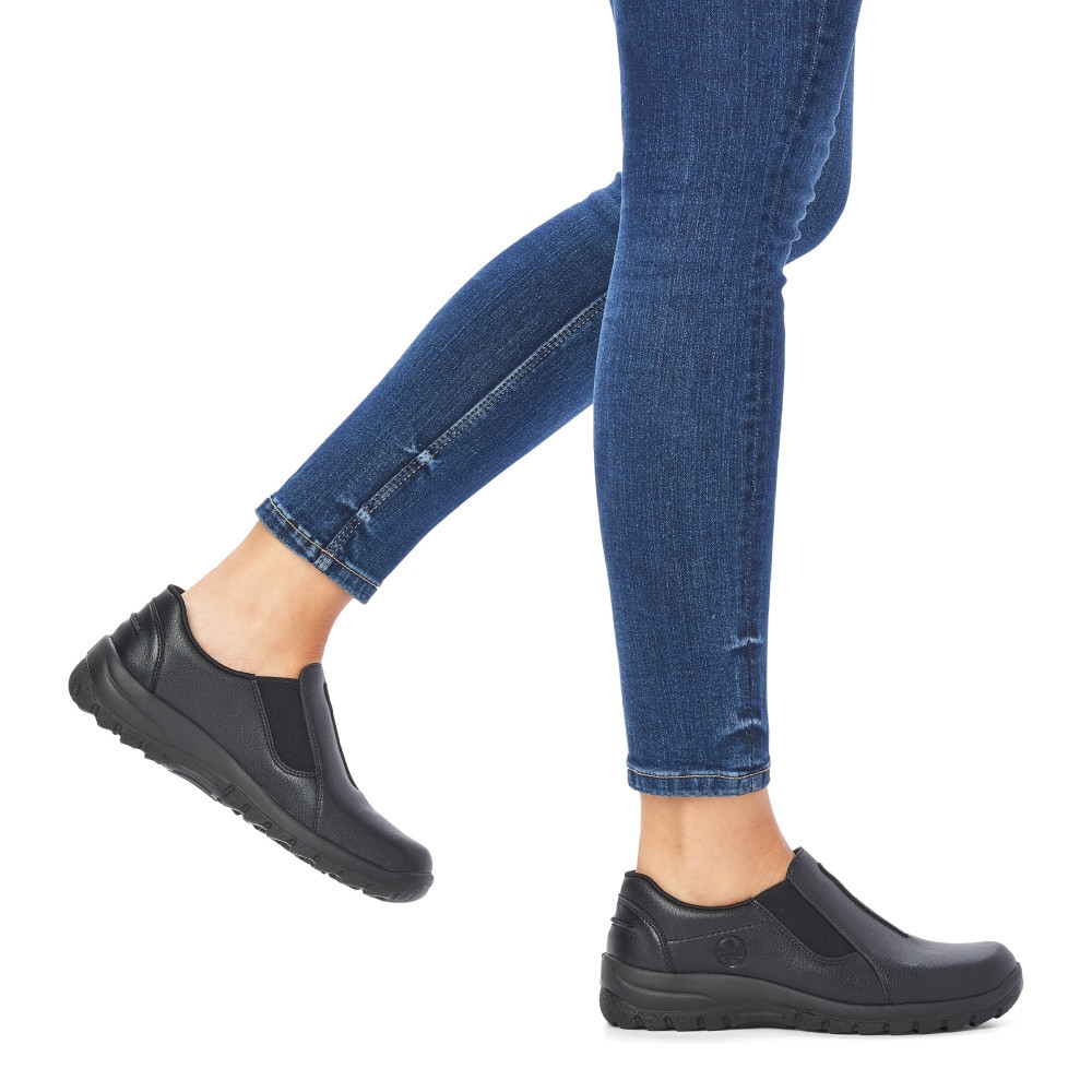 detail Dámské polobotky RIEKER RIE-10102945-W2 černá