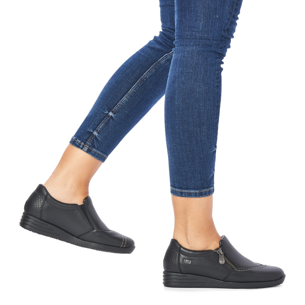 detail Dámské polobotky RIEKER RIE-10103030-W2 černá