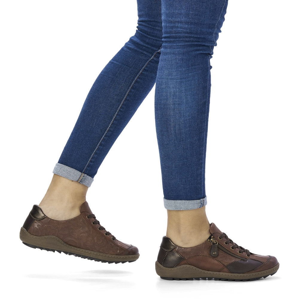 detail Dámské polobotky REMONTE R1430-22 hnědá W2