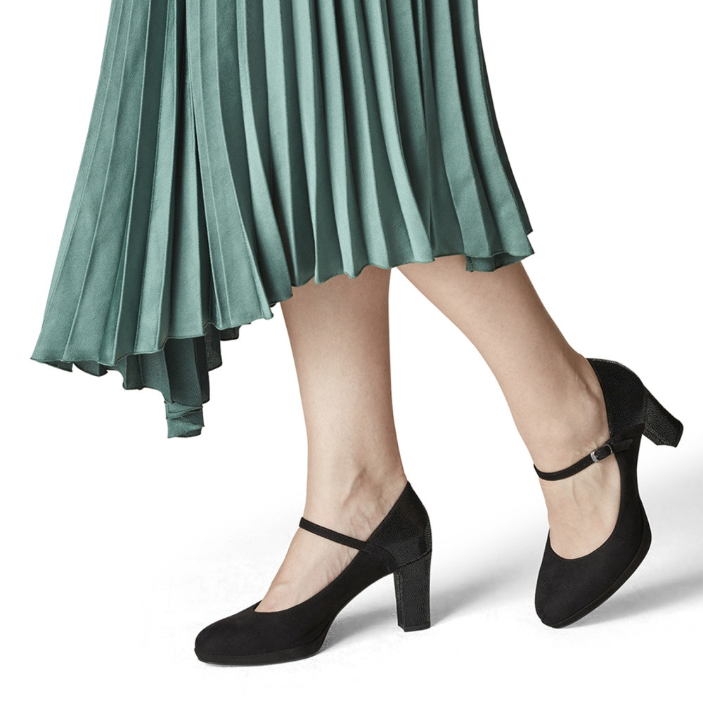 detail Dámské lodičky TAMARIS TAM-10103469-W2 černá