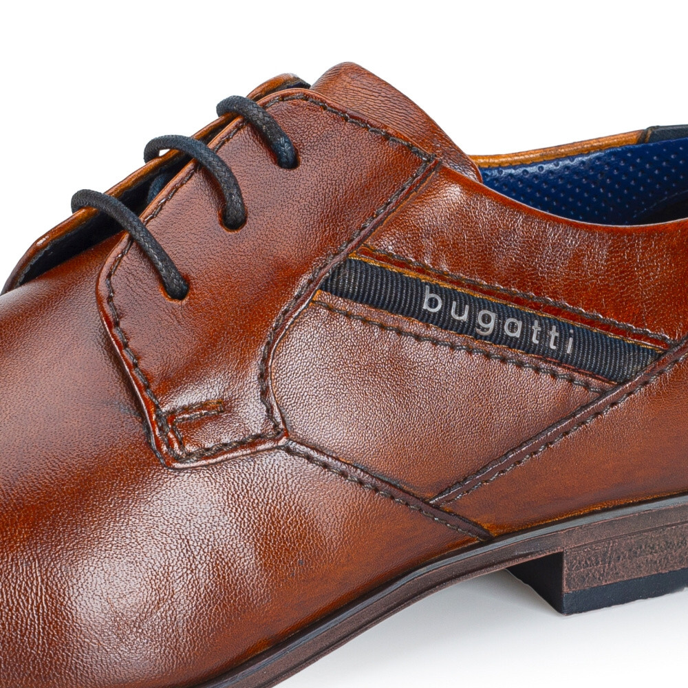 detail Pánské polobotky BUGATTI A3112-6300 hnědá W4