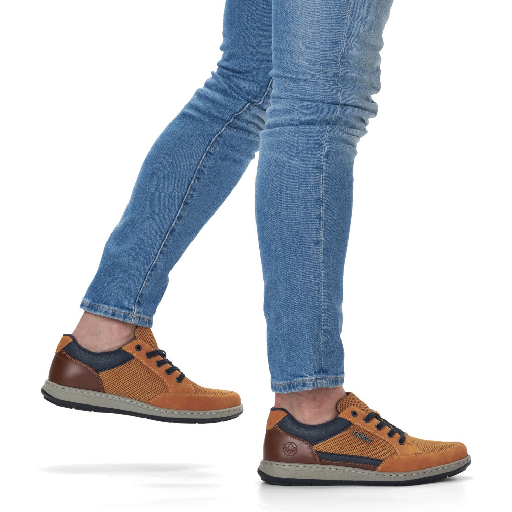 detail Pánske poltopánky RIEKER 17331-68 žltá S3