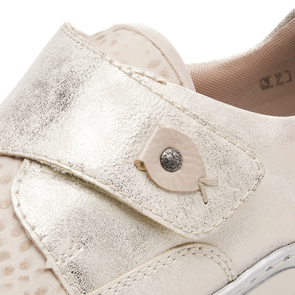 detail Dámské polobotky RIEKER 48951-90 béžová S3
