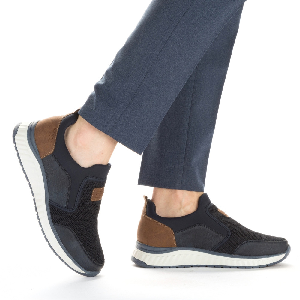 detail Pánské mokasíny RIEKER B0660-14 modrá S3