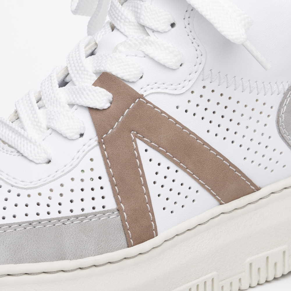 detail Dámská kotníková obuv RIEKER M1935-80 bílá S3