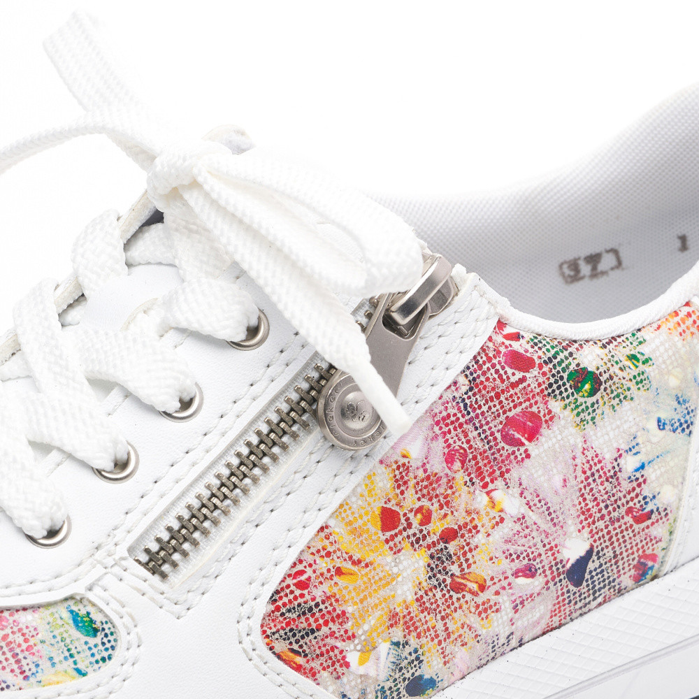 detail Dámské polobotky RIEKER N1112-90 bílá S5