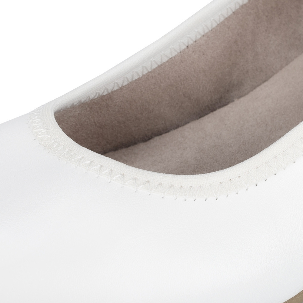 detail Dámské lodičky JANA JAN-10104648-S3 bílá