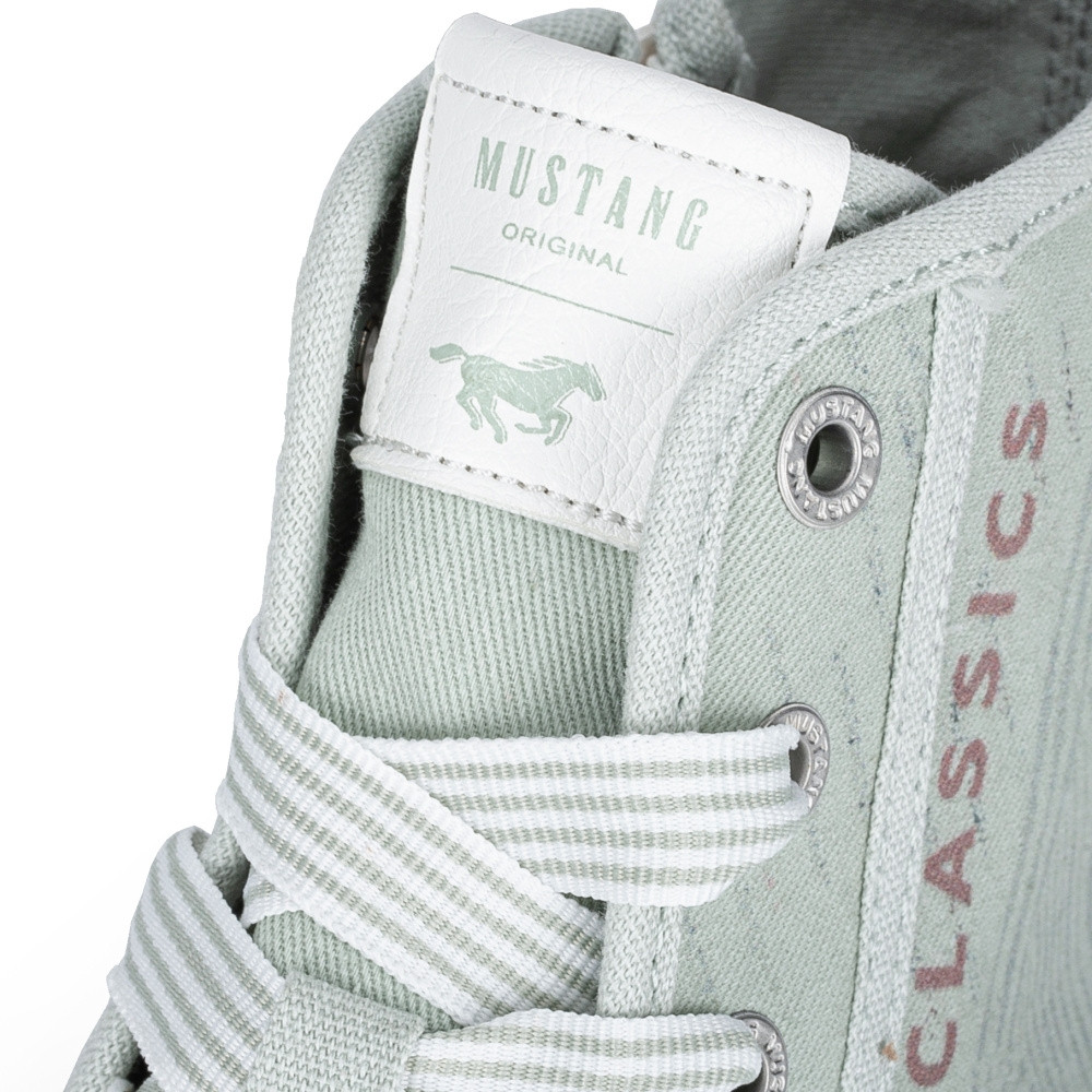 detail Dámská kotníková obuv MUSTANG 1376502-702 zelená S3