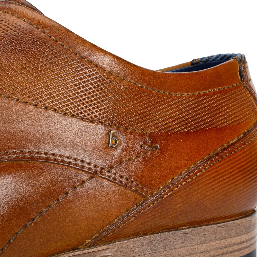 detail Pánské polobotky BUGATTI 10112-6300 hnědá S4