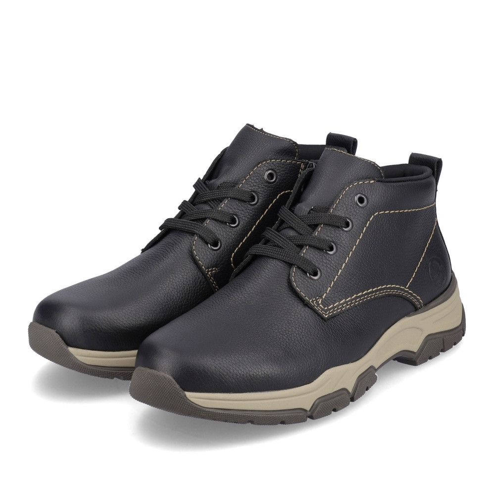 detail Pánská kotníková obuv RIEKER 31201-00 černá W3