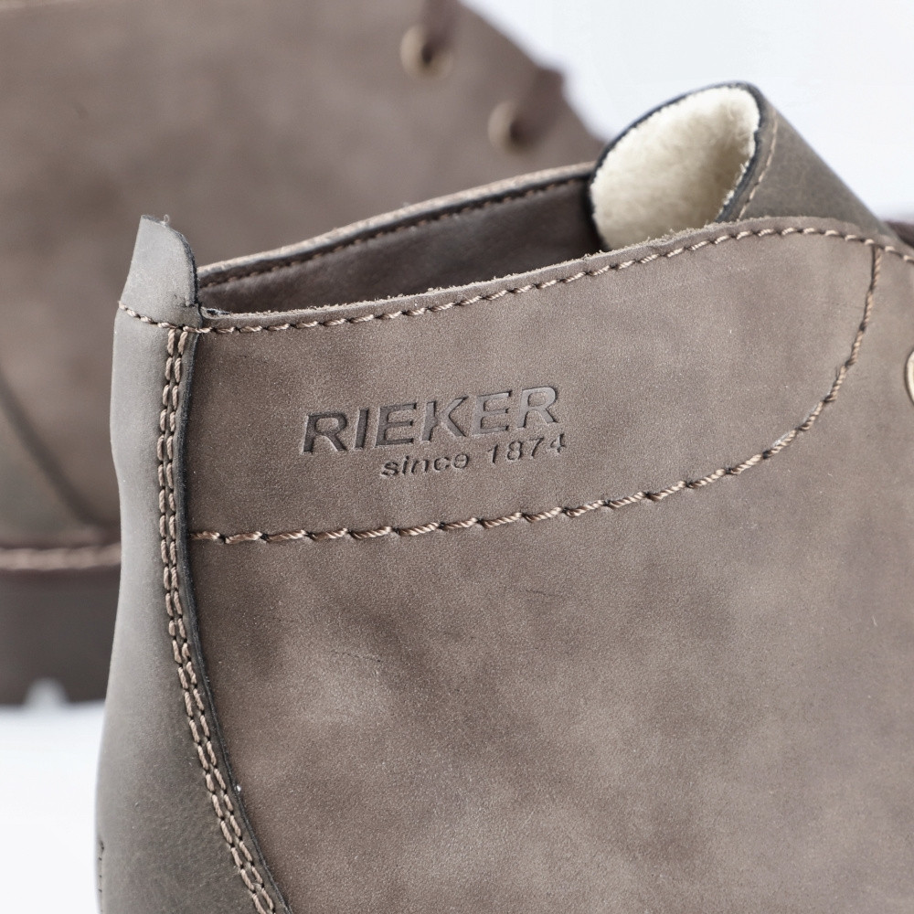 detail Pánská kotníková obuv RIEKER 38839-25 hnědá W3