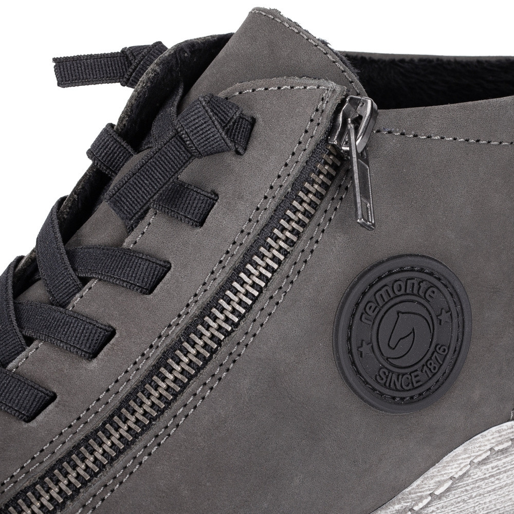 detail Dámská kotníková obuv REMONTE R1498-45 šedá W3
