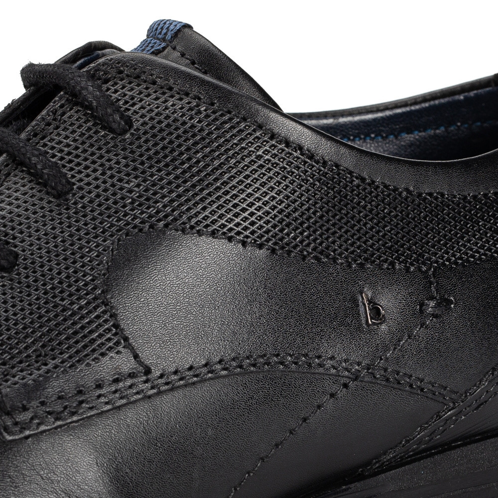 detail Pánské polobotky BUGATTI 10112-1000 černá W3