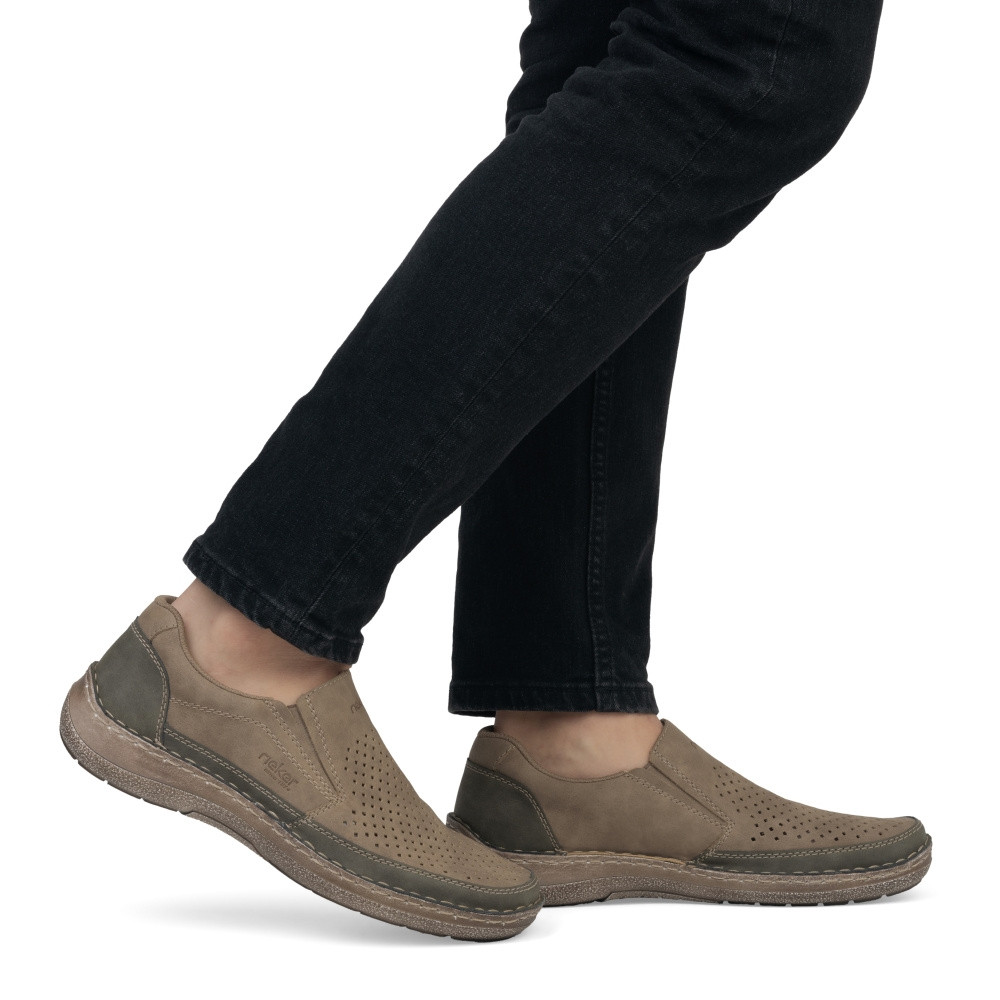 detail Pánské mokasíny RIEKER 03079-64 béžová S4