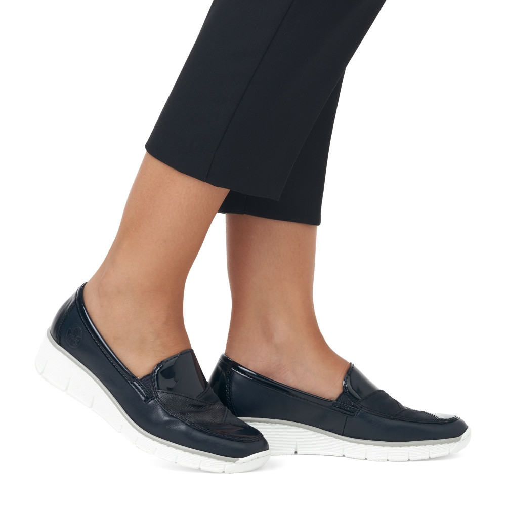 detail Dámské mokasíny RIEKER 53785-14 modrá S4