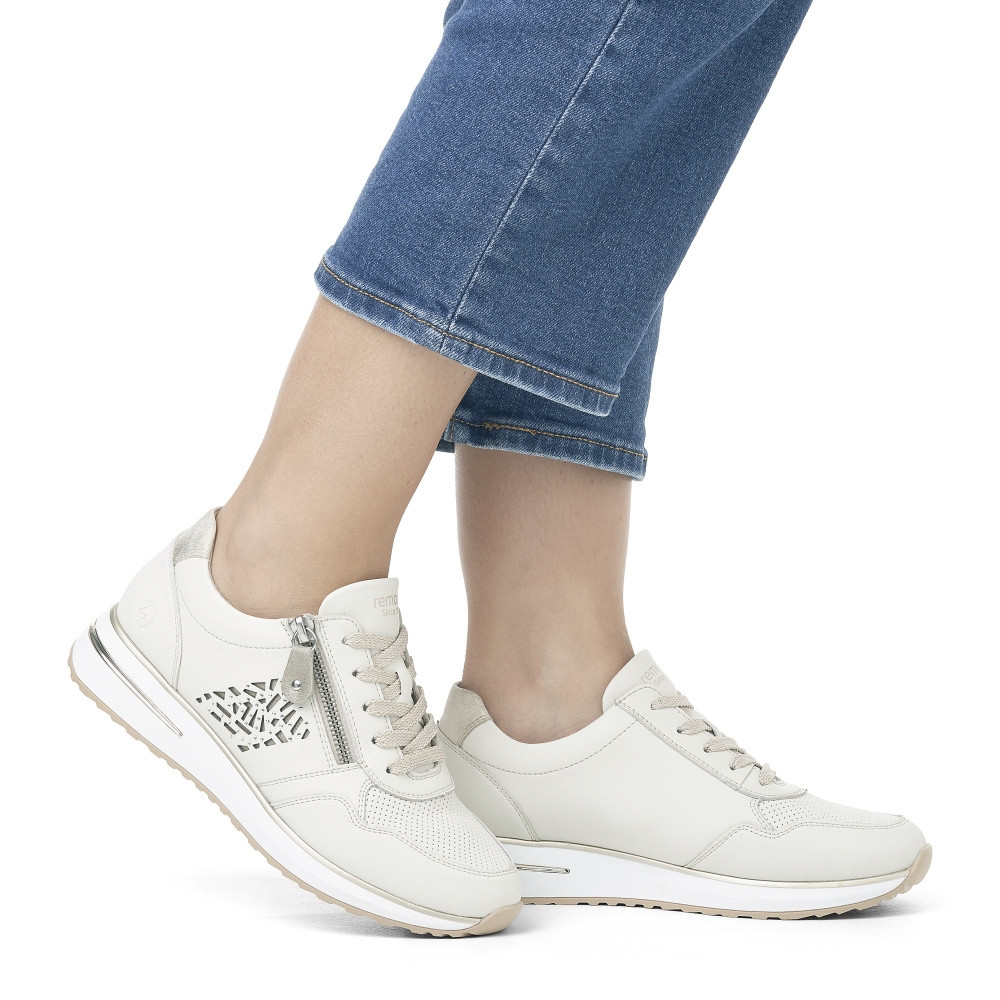 detail Dámské tenisky REMONTE D1G00-81 béžová S4