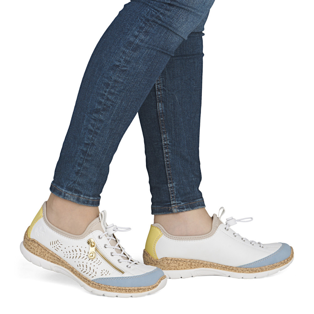 detail Dámské polobotky RIEKER N42K6-80 bílá S6