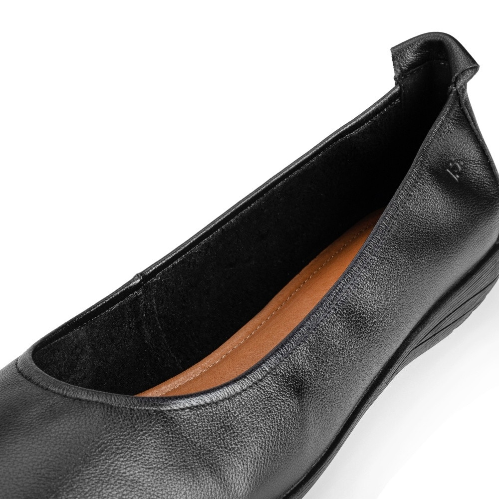 detail Dámské baleríny JOSEF SEIBEL 74801 černá S5