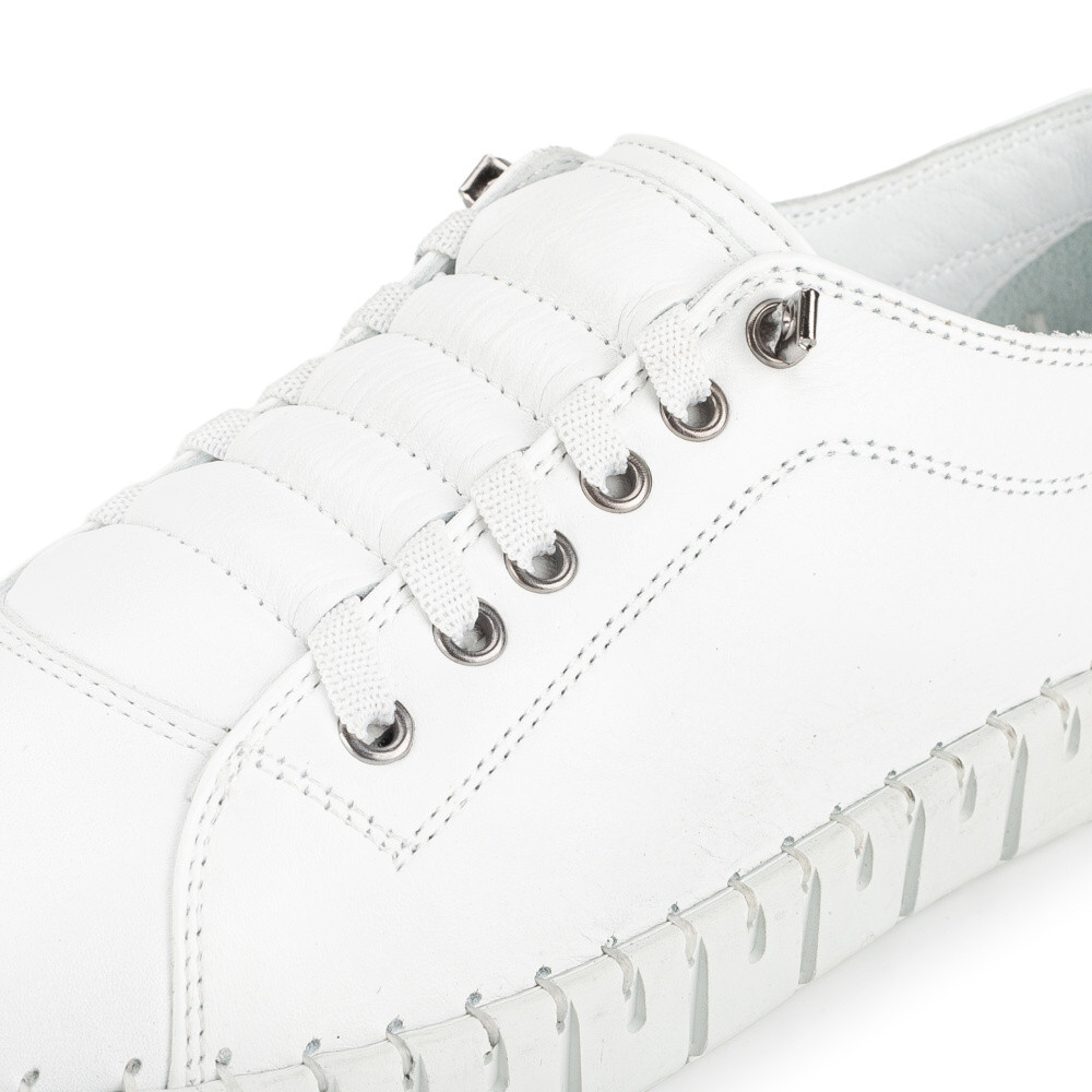 detail Dámské polobotky IBERIUS 064-6019-1 bílá S4