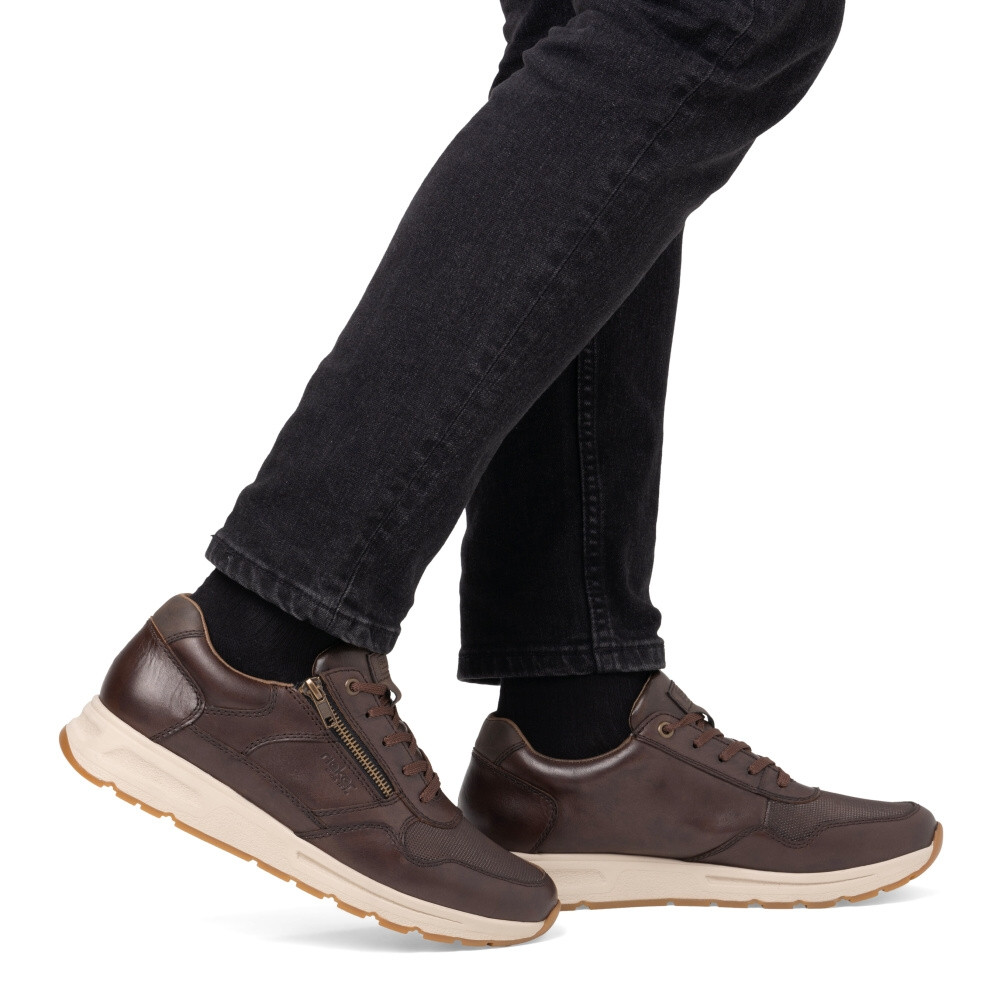 detail Pánské tenisky RIEKER B0701-25 hnědá W4