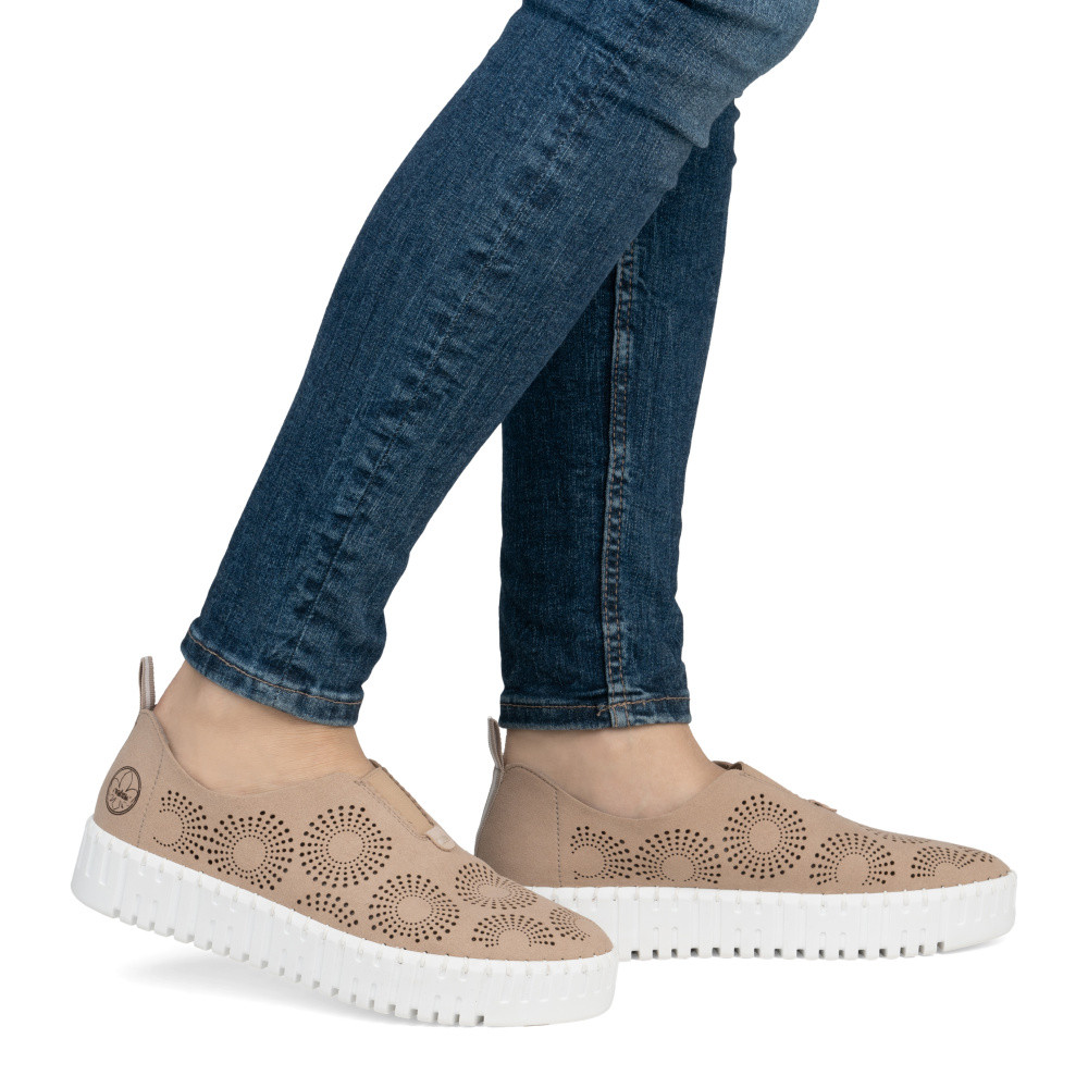 detail Dámské mokasíny RIEKER M8352-60 béžová S5