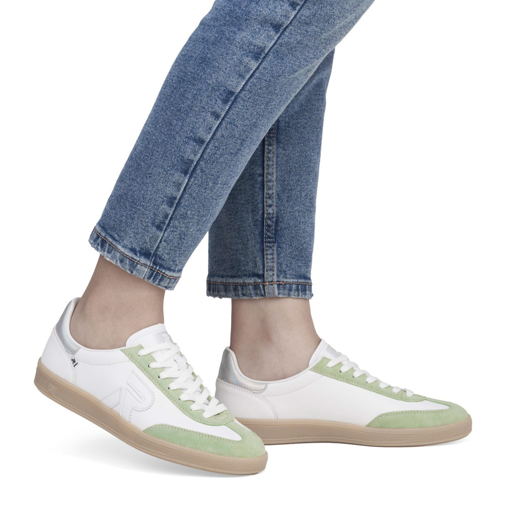 detail Dámske tenisky RIEKER W2200-85 biela S5