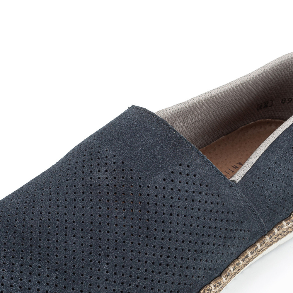 detail Pánské mokasíny RIEKER B5285-14 modrá S5