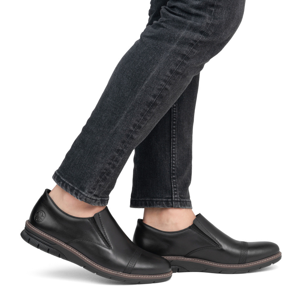 detail Pánské mokasíny RIEKER 14464-00 černá S5