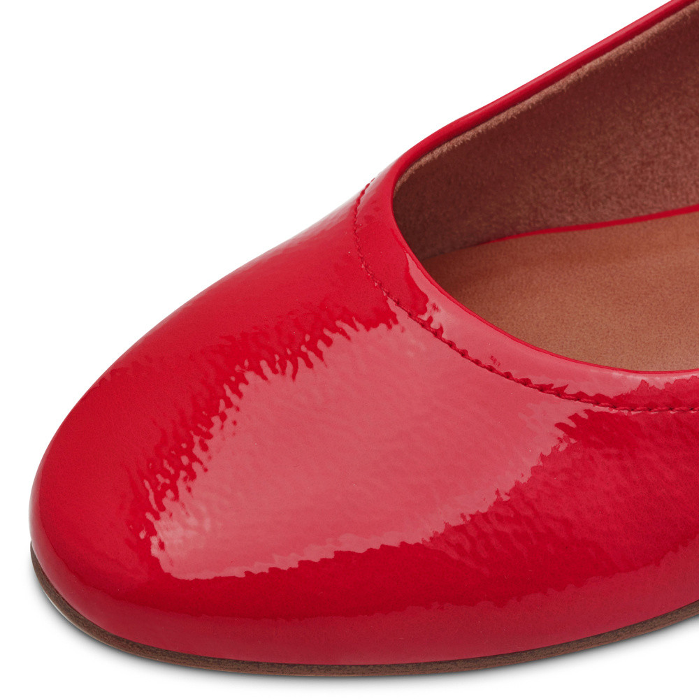 detail Dámské baleríny TAMARIS 22122-42-524 červená S5