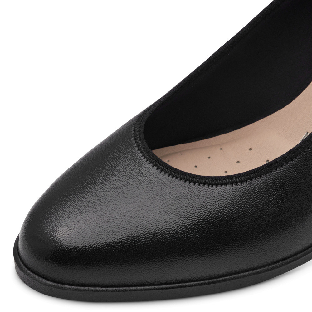 detail Dámské lodičky TAMARIS 22451-44-003 černá S5