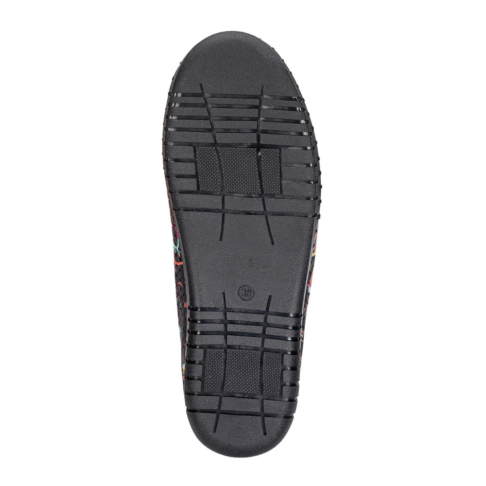 detail Dámské polobotky IBERIUS P070-111-1 černá S5