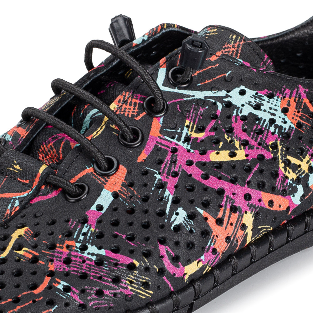 detail Dámské polobotky IBERIUS P070-111-1 černá S5