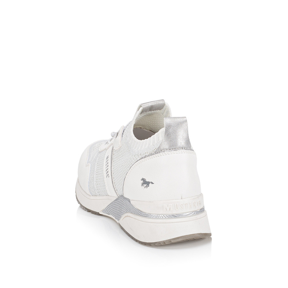 detail Dámské tenisky MUSTANG 1358321-1 bílá S5