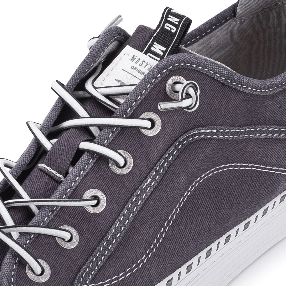 detail Dámské tenisky MUSTANG 1376308-9 černá S5