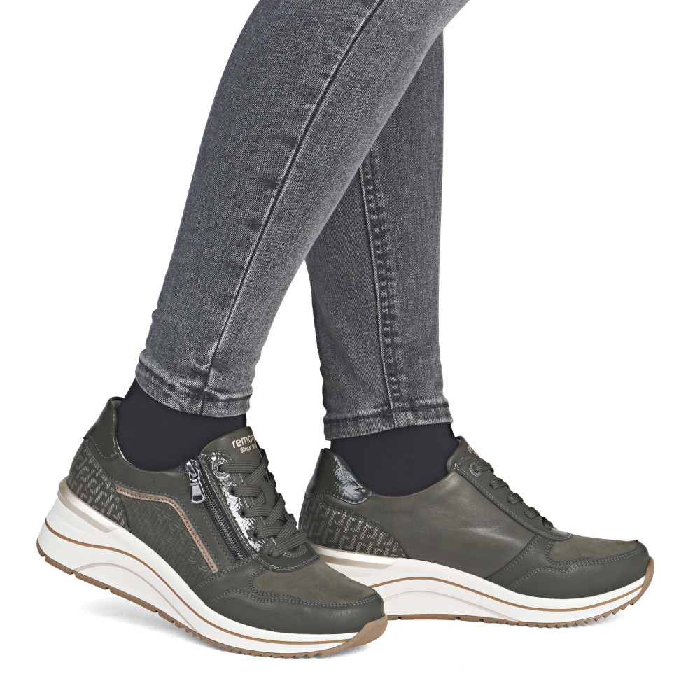 detail Dámské tenisky REMONTE D0T16-54 zelená W5