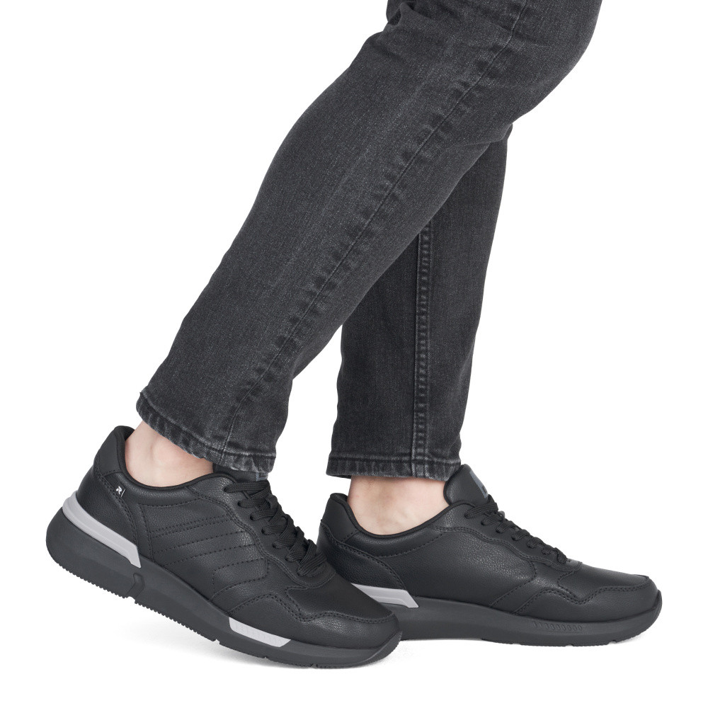 detail Pánské polobotky RIEKER U1401-01 černá W5