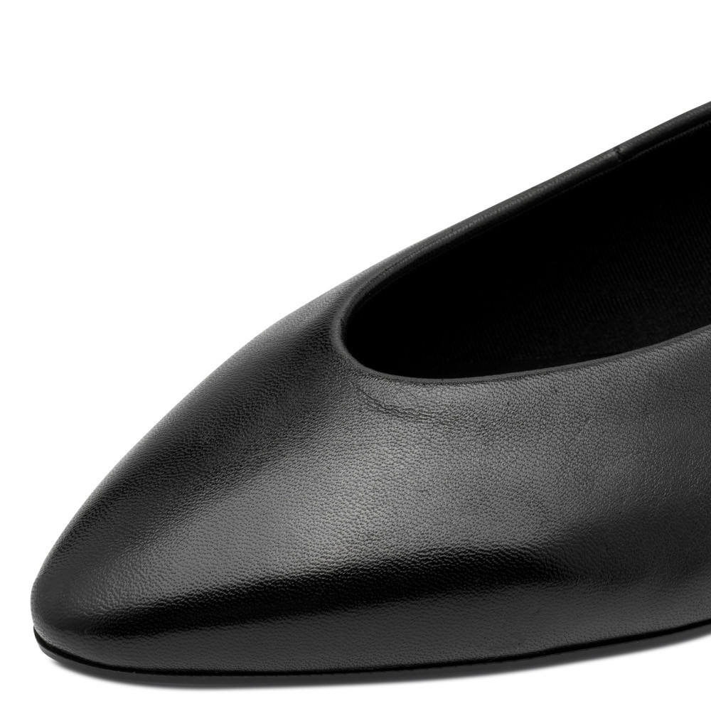 detail Dámské baleríny TAMARIS 22161-45-001 černá W5