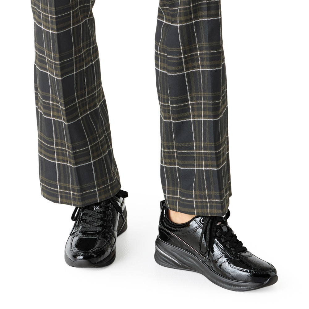 detail Dámské tenisky TAMARIS 23754-45-018 černá W5