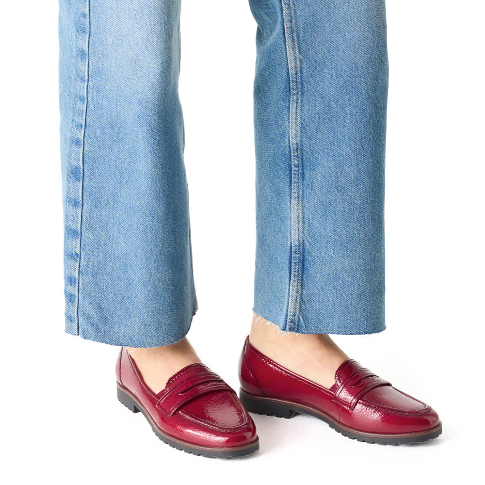 detail Dámské mokasíny TAMARIS 24239-42-524 červená W5